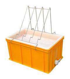 Wanienka do odsklepiania ramek (wysokość 300 mm), sito plastikowe Wanienka do odsklepiania ramek (wysokość 300 mm), sito plastikowe