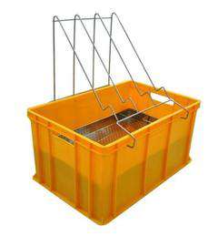 Wanienka do odsklepiania ramek (wysokość 300mm), sito nierdzewne Wanienka do odsklepiania ramek (wysokość 300mm), sito nierdzewne