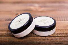 Krem do rąk z miodem i propolisem Honey Therapy 50 ml Krem do rąk z miodem i propolisem Honey Therapy 50 ml