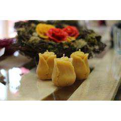 Świeca z wosku - RÓŻA DUŻA Świeca z wosku - RÓŻA DUŻA