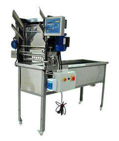 Stół do odsklepiania z podajnikiem automatycznym, 230 V, z nożami podgrzewanymi elektrycznie Stół do odsklepiania z podajnikiem automatycznym, 230 V, z nożami podgrzewanymi elektrycznie