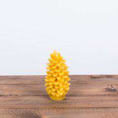 Świeca z wosku - SZYSZKA Świeca z wosku - SZYSZKA