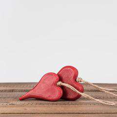 Zawieszka woskowa serce średnie czerwone Zawieszka woskowa serce średnie czerwone