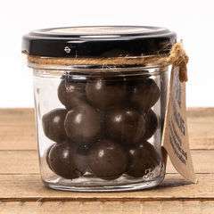 Api Snaks Orzechy laskowe w ciemnej czekoladzie z pyłkiem 50g Api Snaks Orzechy laskowe w ciemnej czekoladzie z pyłkiem 50g