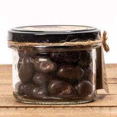 Api Snaks Migdał w ciemnej czekoladzie z pyłkiem 100g Api Snaks Migdał w ciemnej czekoladzie z pyłkiem 100g