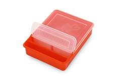 Podkarmiaczka plastikowa skrzynkowa 1,5 L Podkarmiaczka plastikowa skrzynkowa 1,5 L