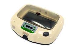 Inkubator - cieplarka do wychowu matek pszczelich na 84 mateczniki - pełny automat Inkubator - cieplarka do wychowu matek pszczelich na 84 mateczniki - pełny automat