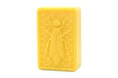 Mydło miodowe ze wzorem pszczoły 100g Mydło miodowe ze wzorem pszczoły 100g