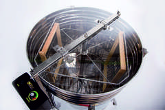 Miodarka diagonalna 4-ramkowa wielkopolska fi 60 (230V) Miodarka diagonalna 4-ramkowa wielkopolska fi 60 (230V)