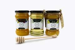 Zestaw upominkowy "Słoiczki z pysznym miodem" Zestaw upominkowy "Słoiczki z pysznym miodem"