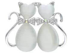 Broszka dwa białe koty  Broszka dwa białe koty